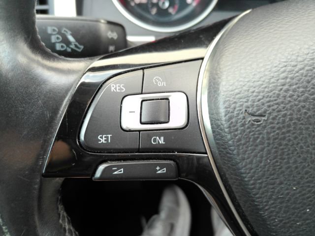 Used 2018 Volkswagen Atlas SE image 37