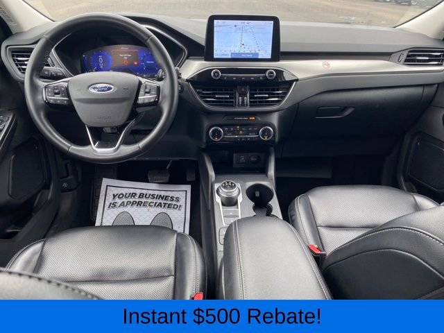 Used 2022 Ford Escape Titanium image 6