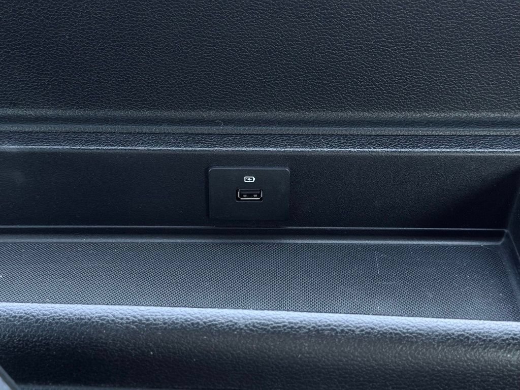 Used 2019 Lincoln Navigator L Reserve AWD/4WD image 28