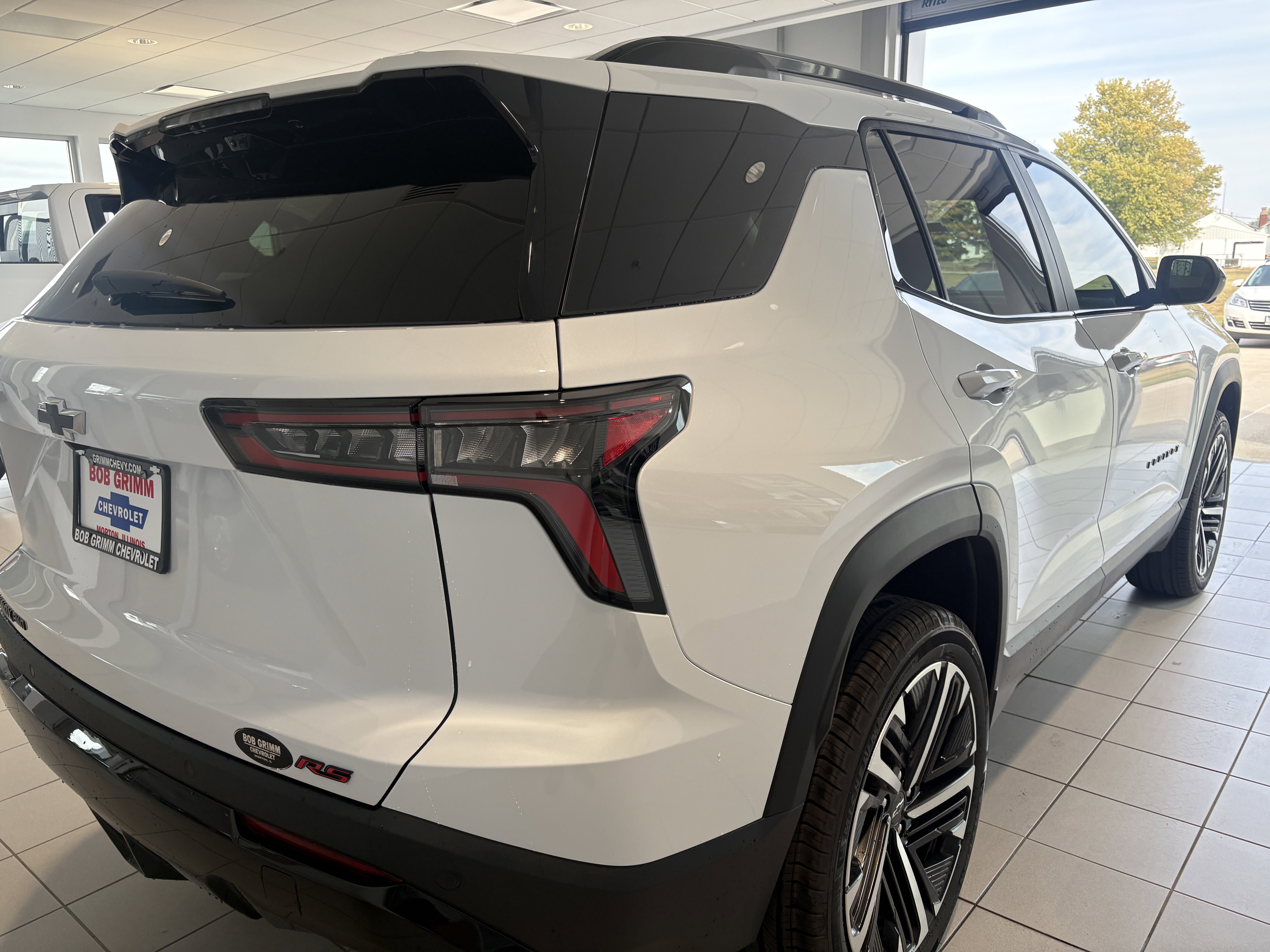 New 2026 Chevrolet Equinox RS w/ Convenience Package III image 4