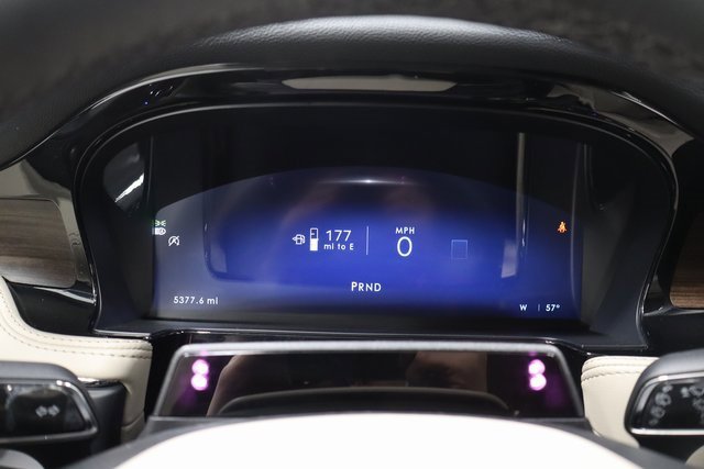 Used 2025 Lincoln Corsair Reserve w/ Equipment Group 202A image 19