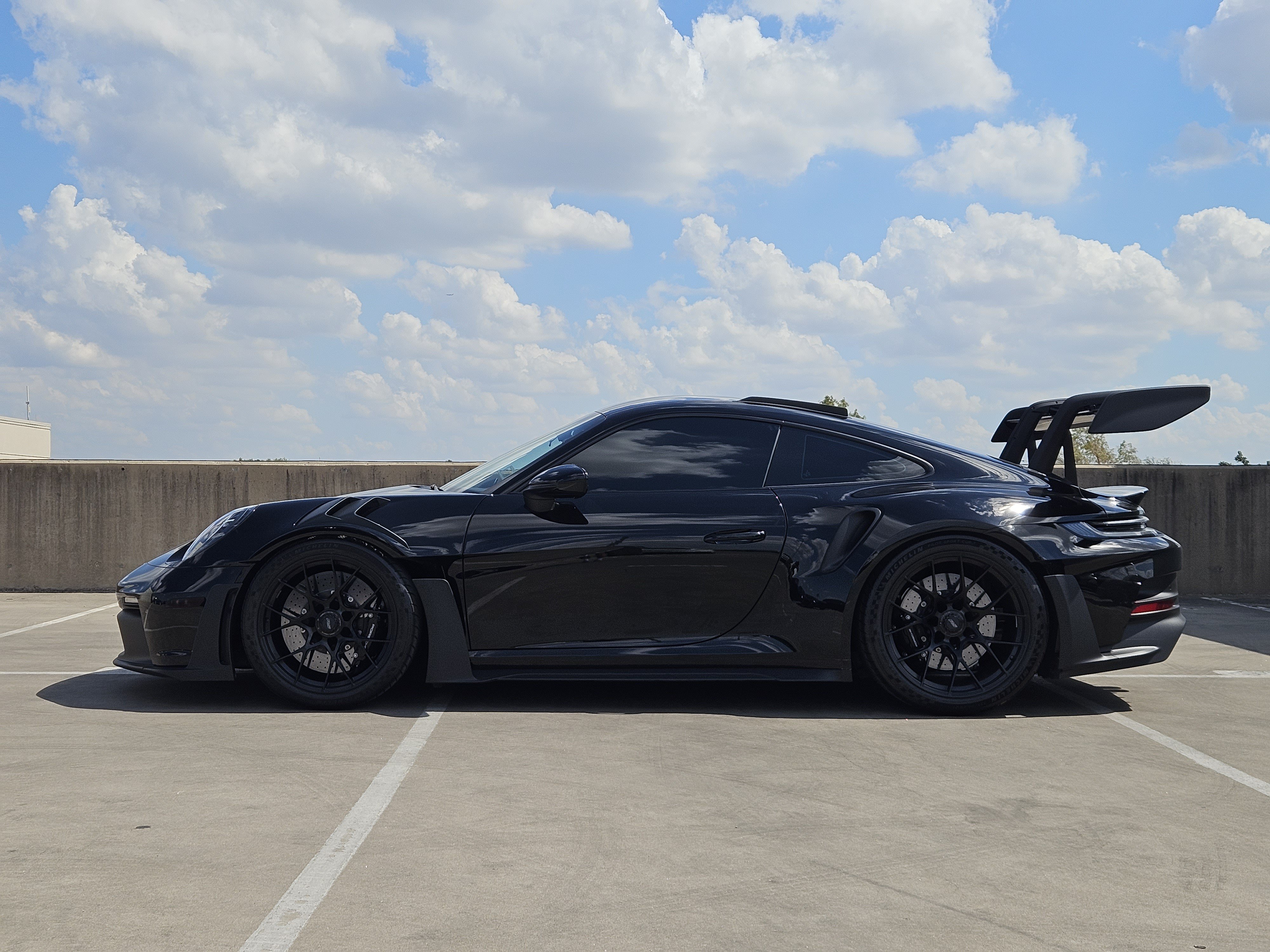 Certified 2025 Porsche 911 GT3 RS RWD image 2