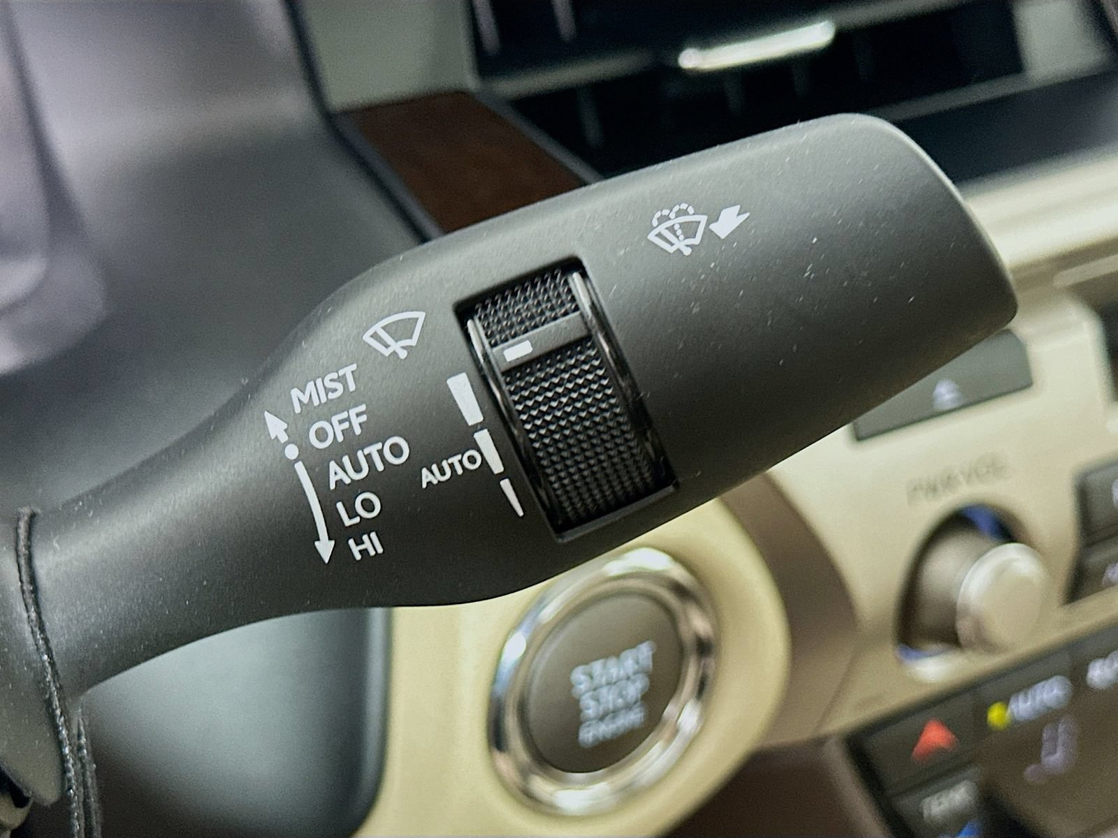 Used 2018 Lexus ES 350 w/ Luxury Package w/Wood Trim FWD image 21