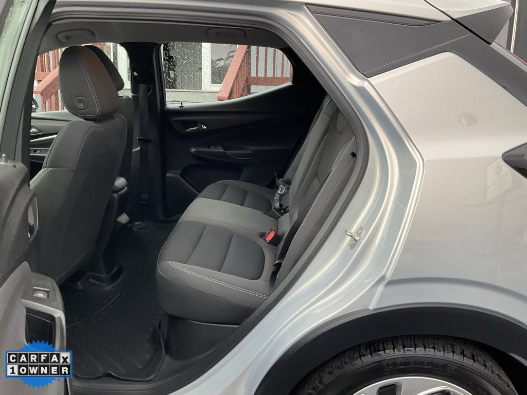 Used 2023 Chevrolet Bolt EUV LT image 25