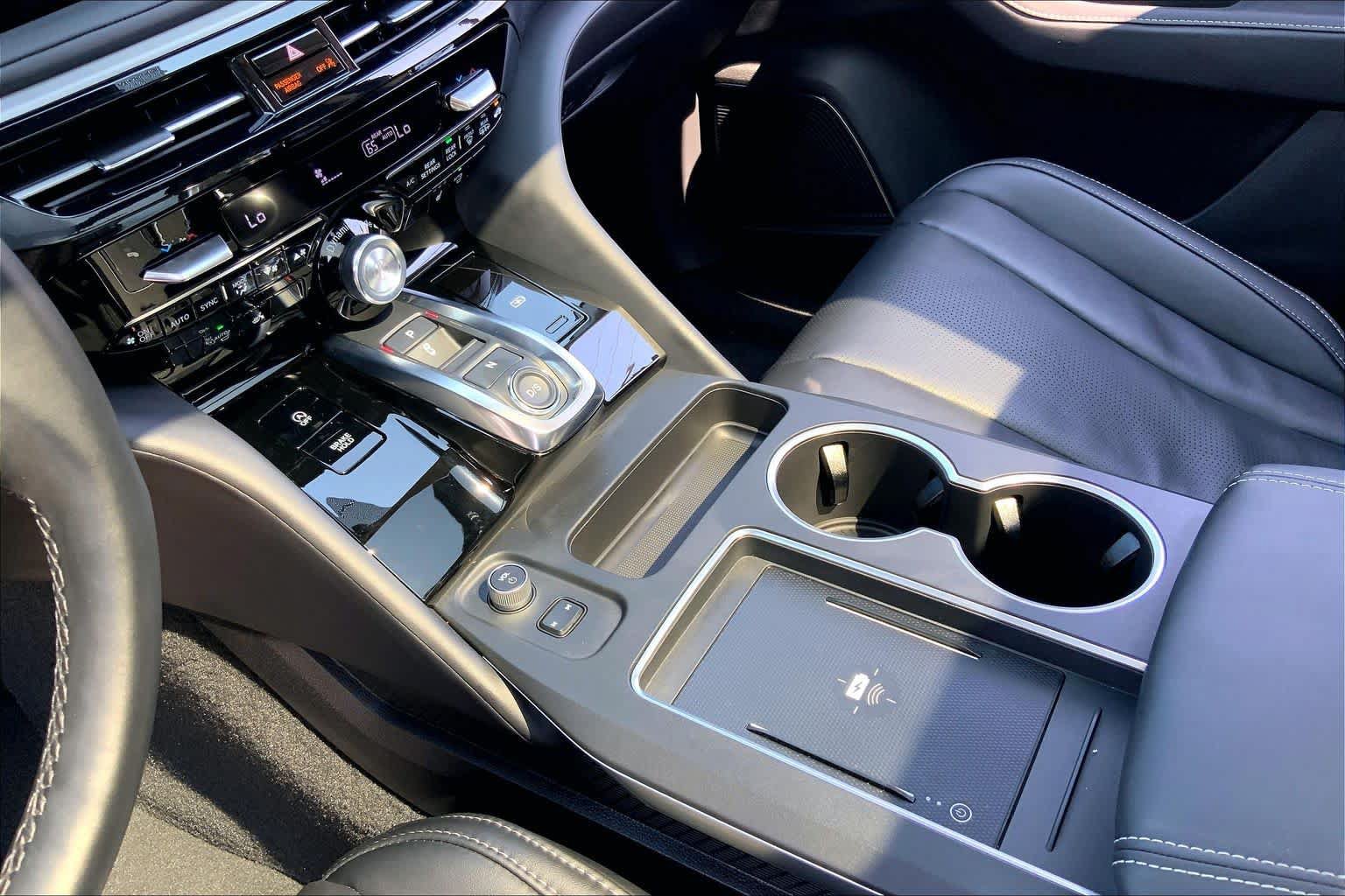 Used 2026 Acura MDX w/ Technology Package FWD image 17