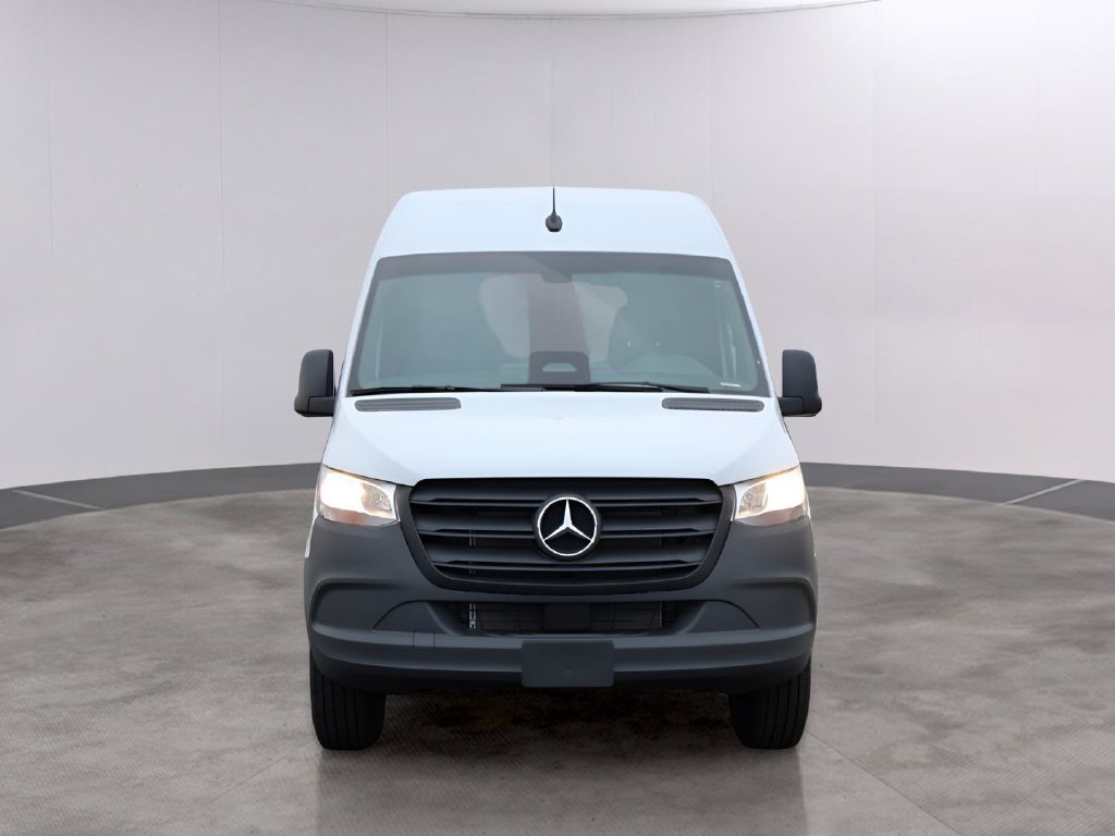 New 2026 Mercedes-Benz Sprinter 2500 image 2
