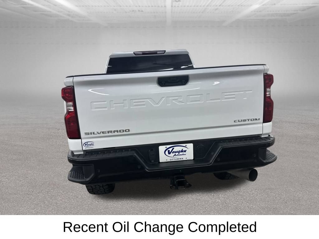 Used 2025 Chevrolet Silverado 2500 Custom w/ Custom Value Package AWD/4WD image 12