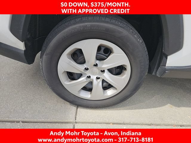 Used 2020 Toyota RAV4 LE AWD/4WD image 35