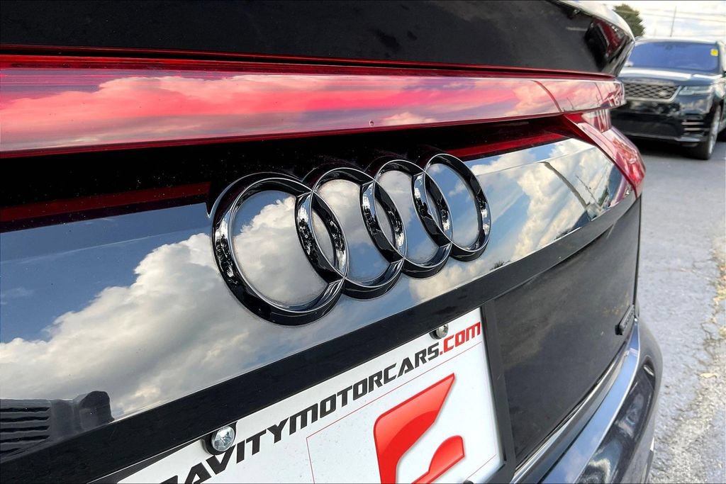 Used 2020 Audi Q8 Premium Plus w/ Premium Plus Package AWD/4WD image 22