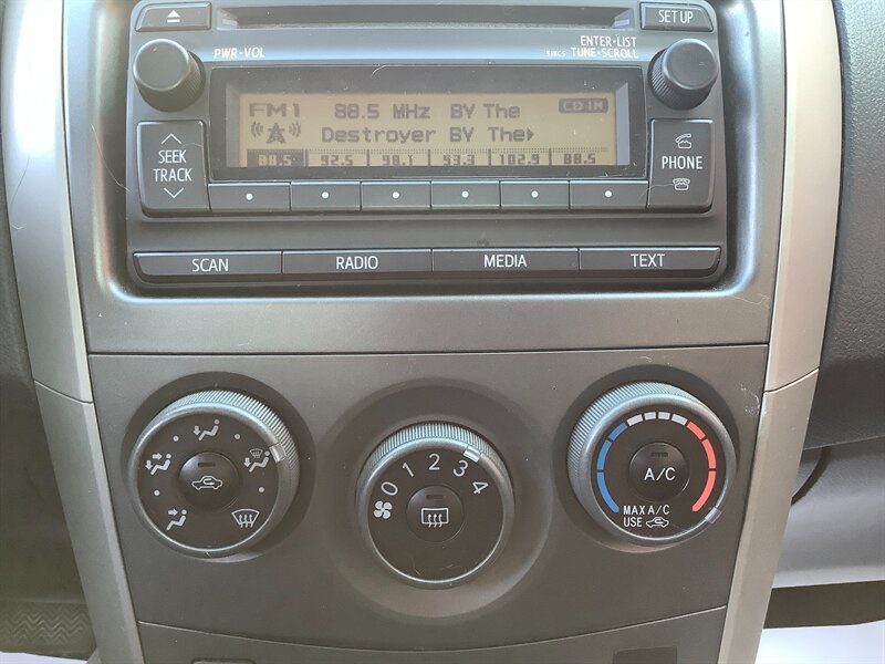 Used 2012 Toyota Corolla S FWD image 21