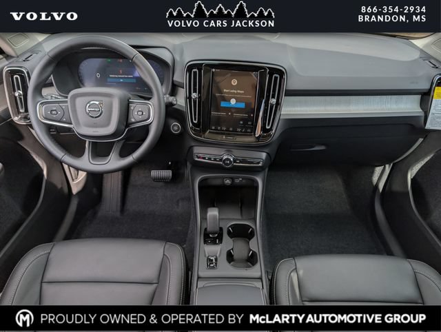 New 2026 Volvo XC40 B5 Core AWD/4WD image 6