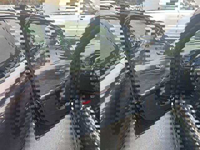 Used 2023 Ford Escape ST-Line image 12