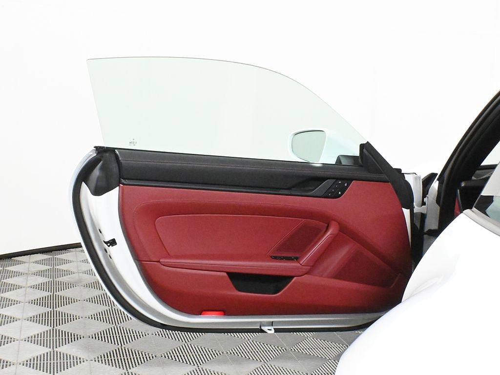 Used 2022 Porsche 911 Carrera 4 GTS image 32