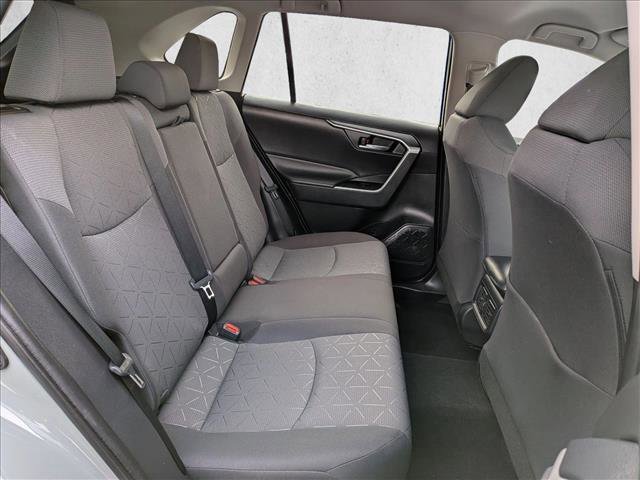 Used 2021 Toyota RAV4 XLE image 20
