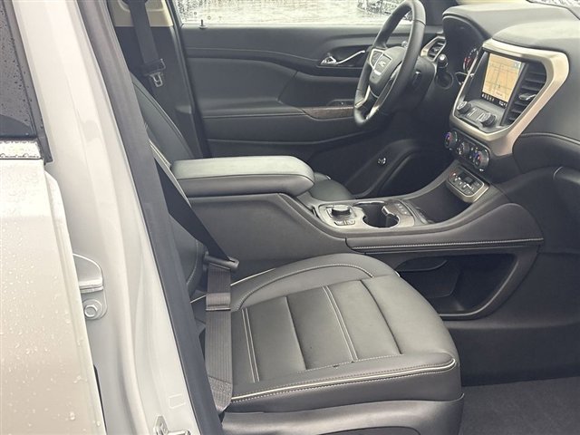 Certified 2023 GMC Acadia Denali w/ LPO, Floor Liner Package image 28