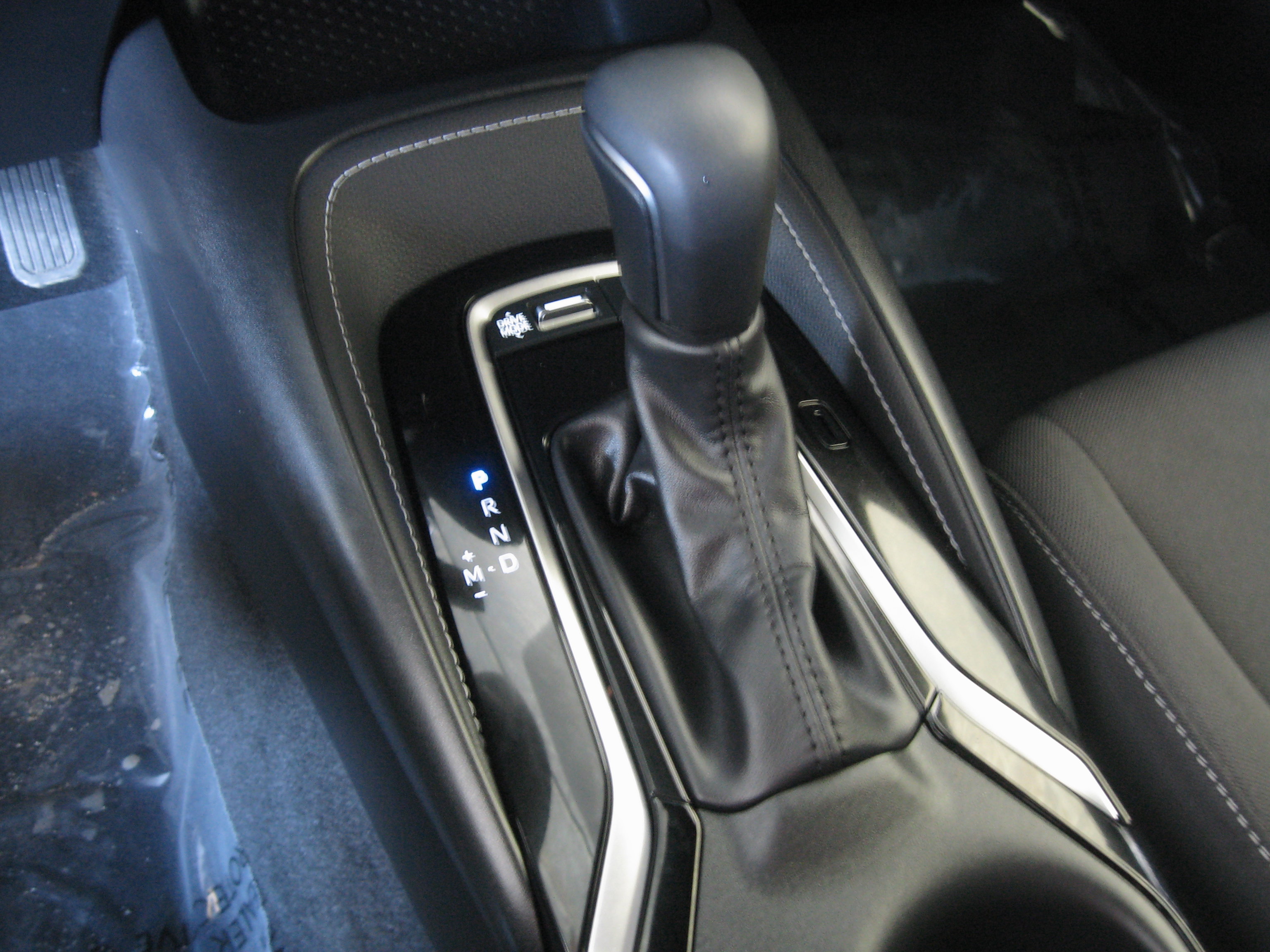 Certified 2024 Toyota Corolla SE image 14