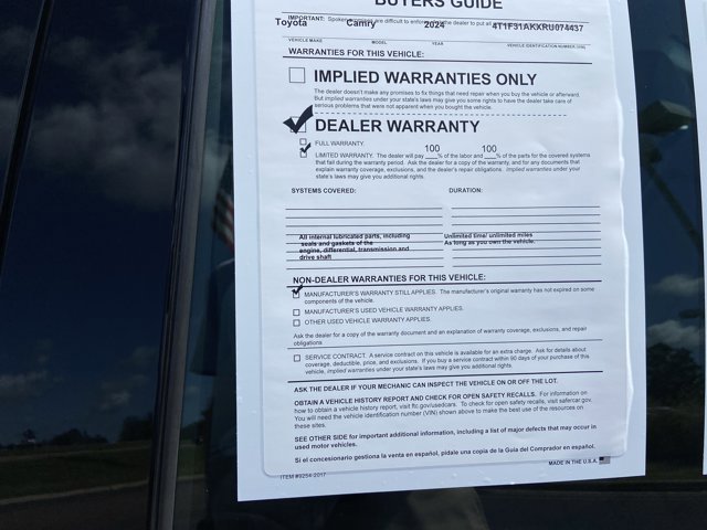 Used 2024 Toyota Camry XLE image 5