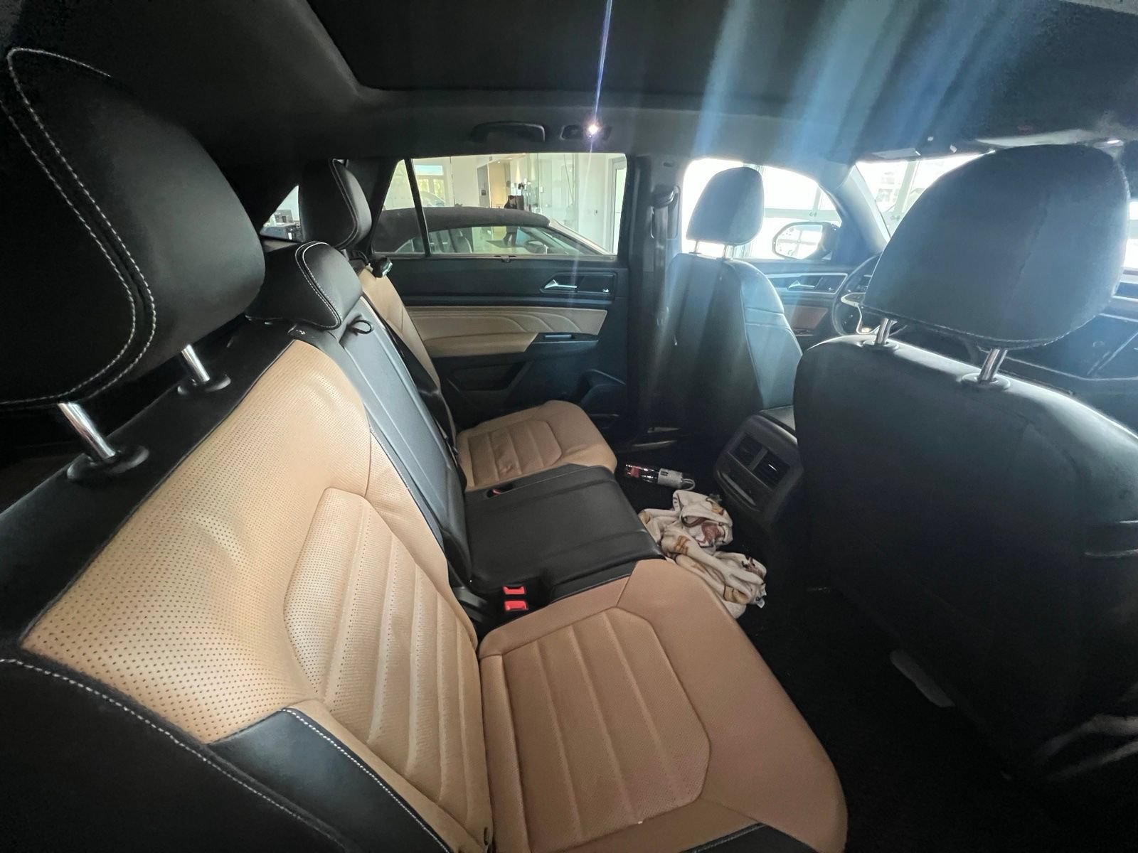 Used 2023 Volkswagen Atlas Cross Sport SEL Premium R-Line AWD/4WD image 11