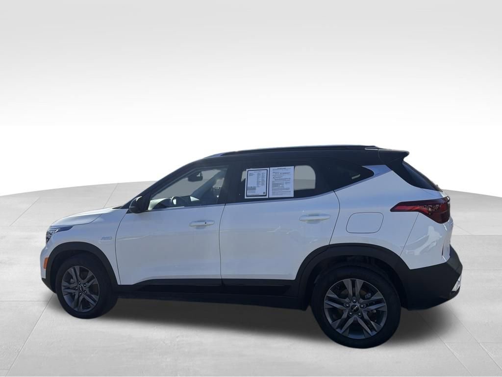 Certified 2023 Kia Seltos S image 7