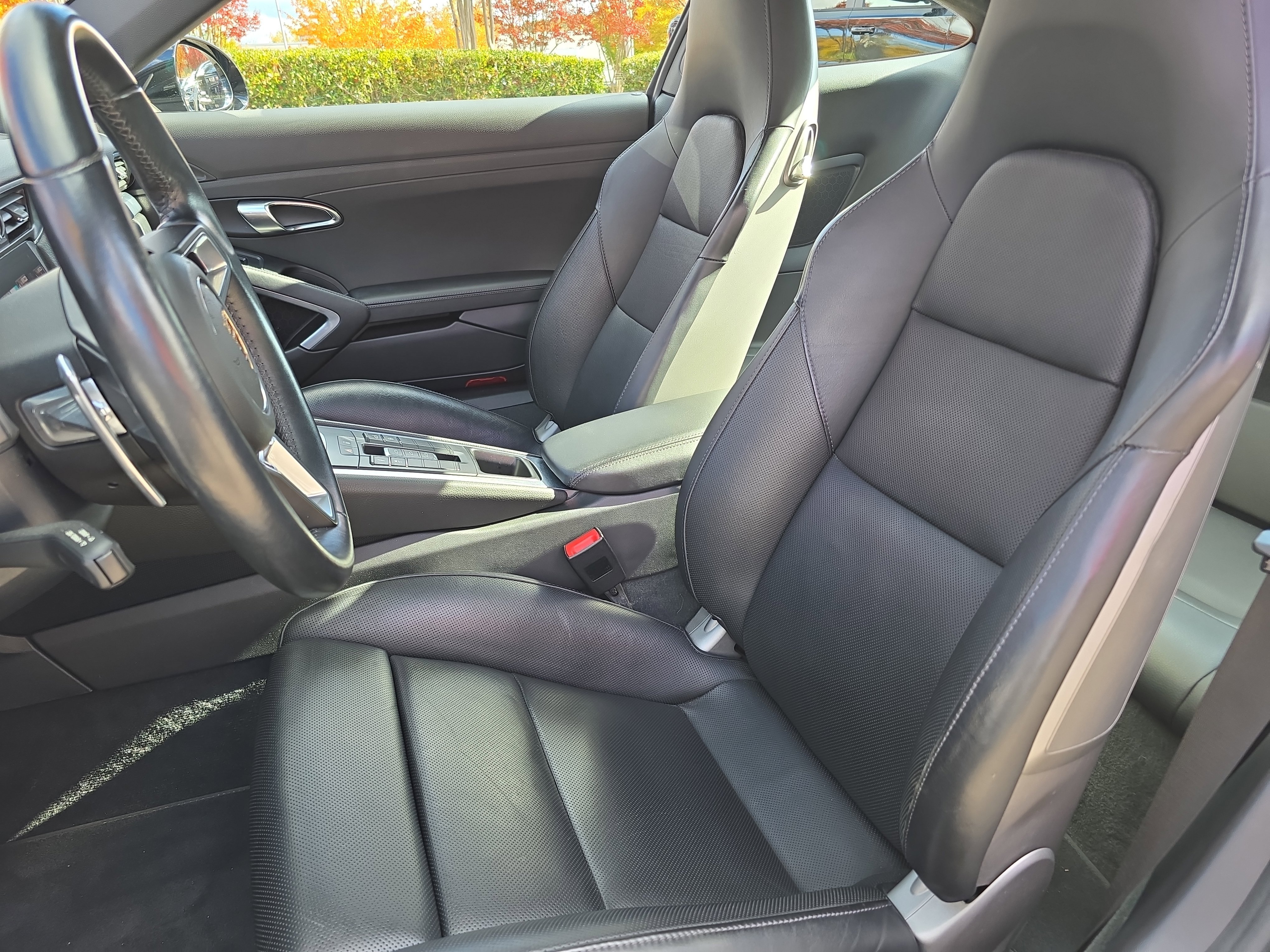 Used 2017 Porsche 911 Carrera image 14