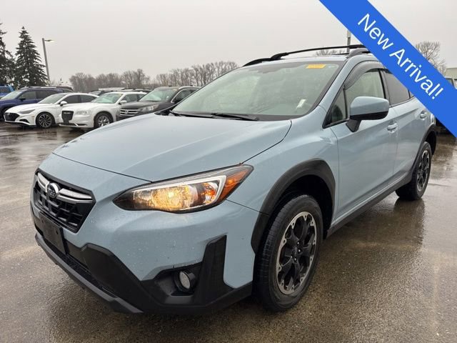 Used 2022 Subaru Crosstrek 2.0i Premium w/ Moonroof Package video 3