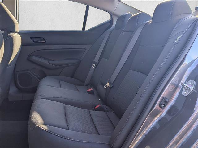 Used 2025 Nissan Altima 2.5 S FWD image 16