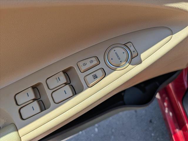 Used 2013 Hyundai Sonata GLS FWD image 25
