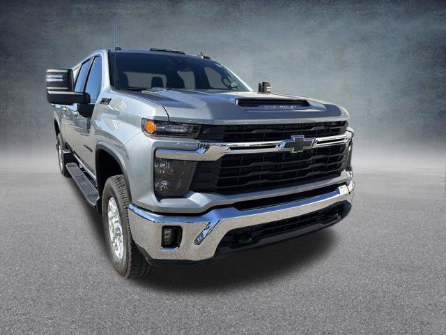 Used 2024 Chevrolet Silverado 2500 LT w/ All Star Edition AWD/4WD image 5