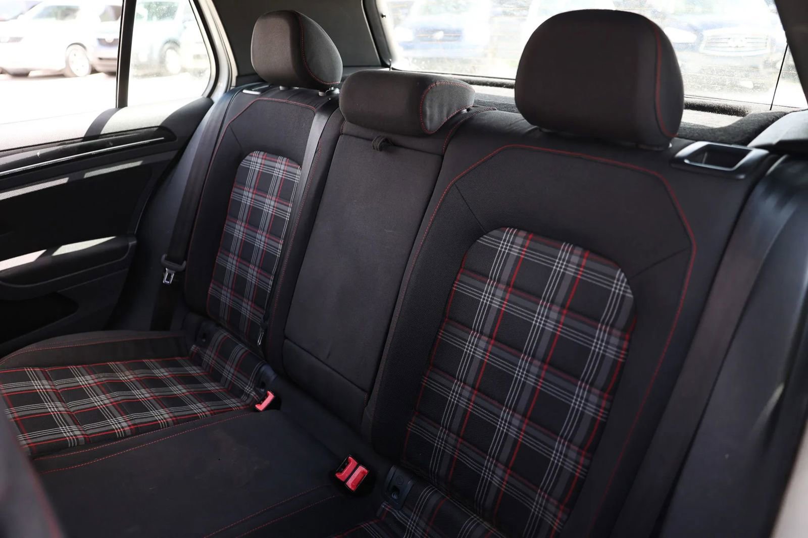 Used 2015 Volkswagen GTI S FWD image 16