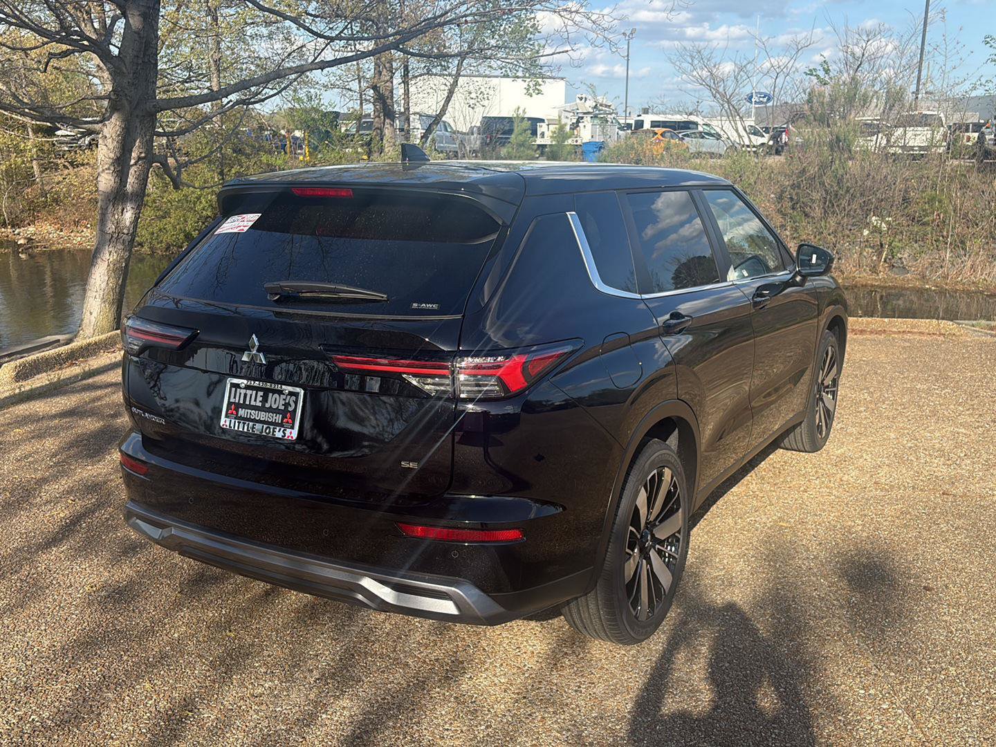 New 2026 Mitsubishi Outlander SE AWD/4WD image 5