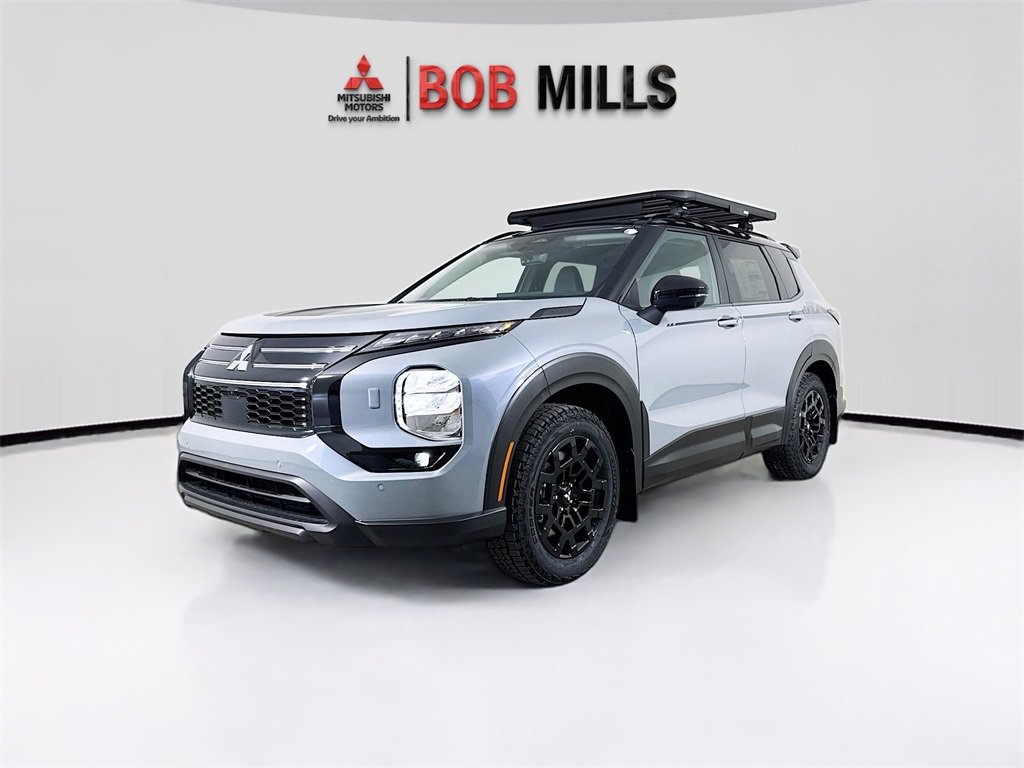 New 2025 Mitsubishi Outlander Trail Edition image 3