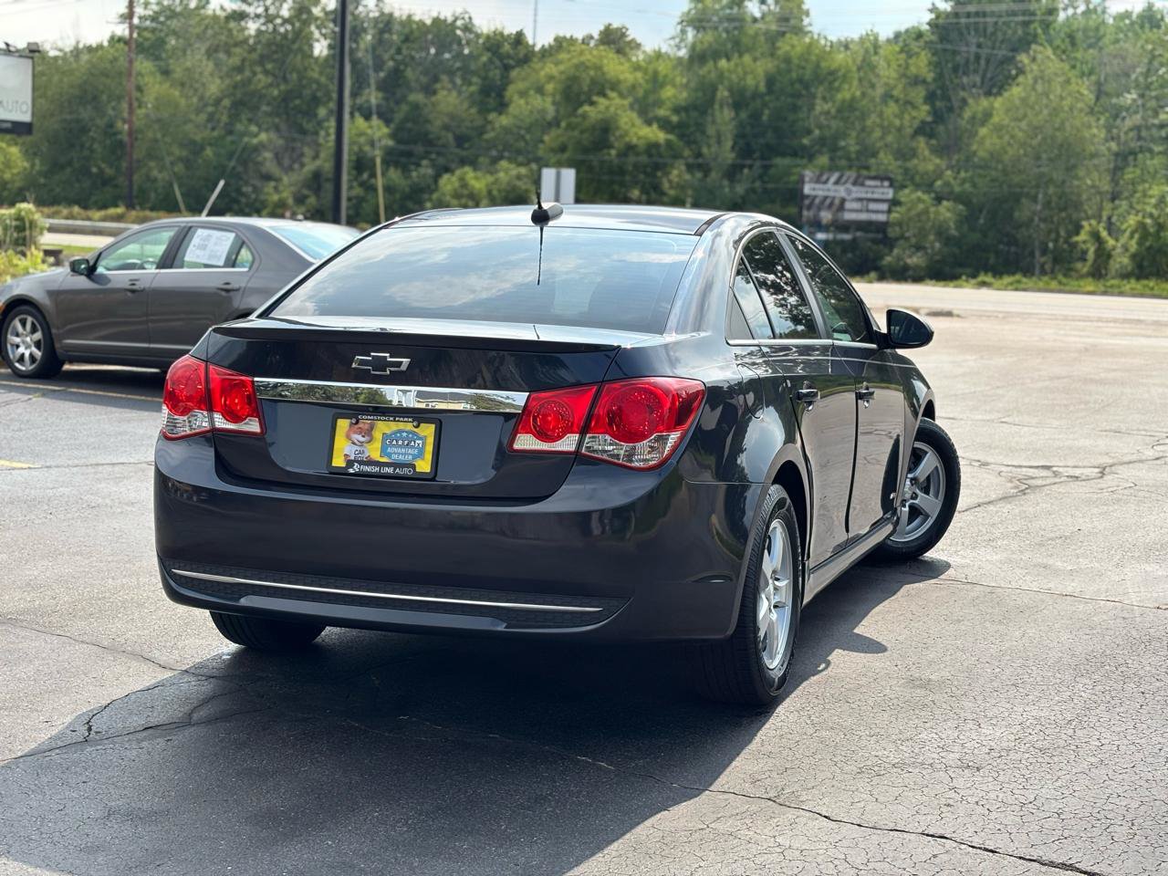 Used 2015 Chevrolet Cruze LT w/ RS Package FWD image 8