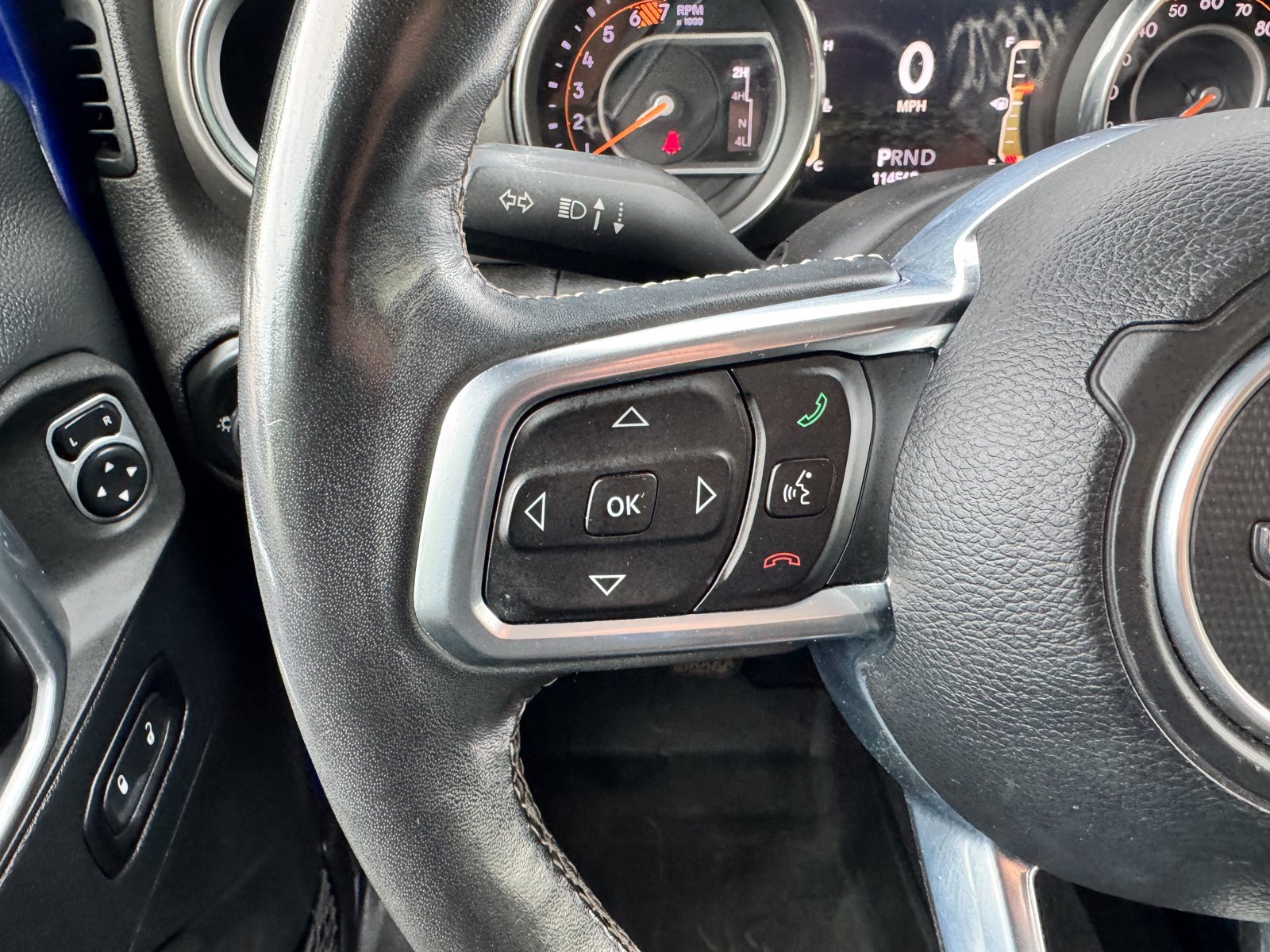 Used 2019 Jeep Wrangler Unlimited Sahara AWD/4WD image 15