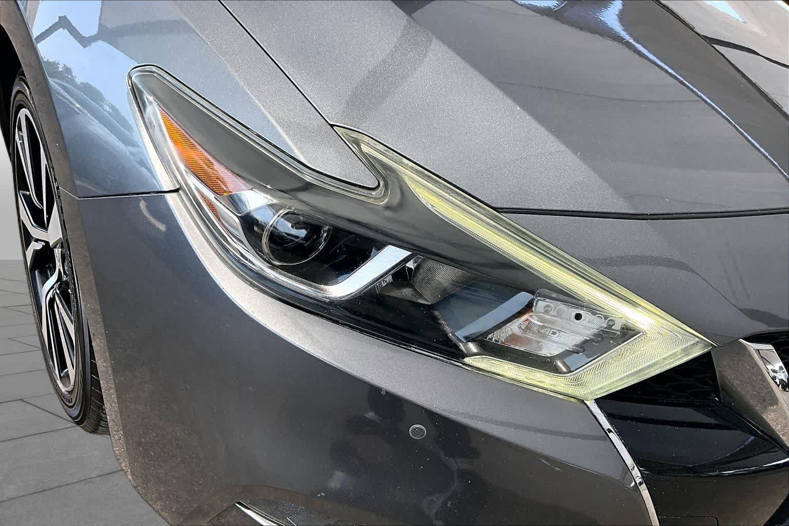 Used 2018 Nissan Maxima Platinum FWD image 28