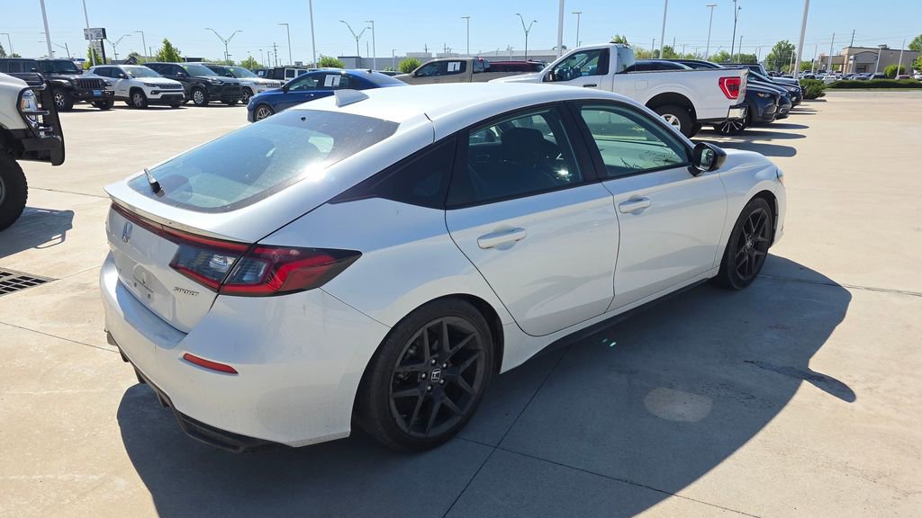 Used 2023 Honda Civic Sport image 5
