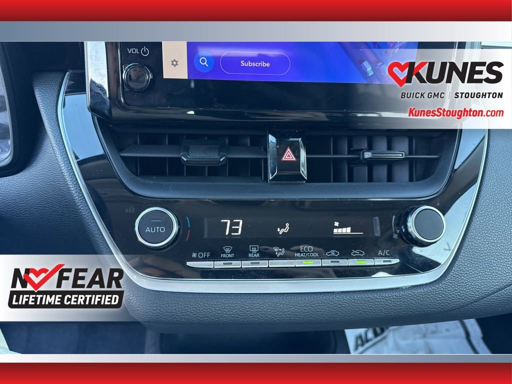 Used 2023 Toyota Corolla LE image 29