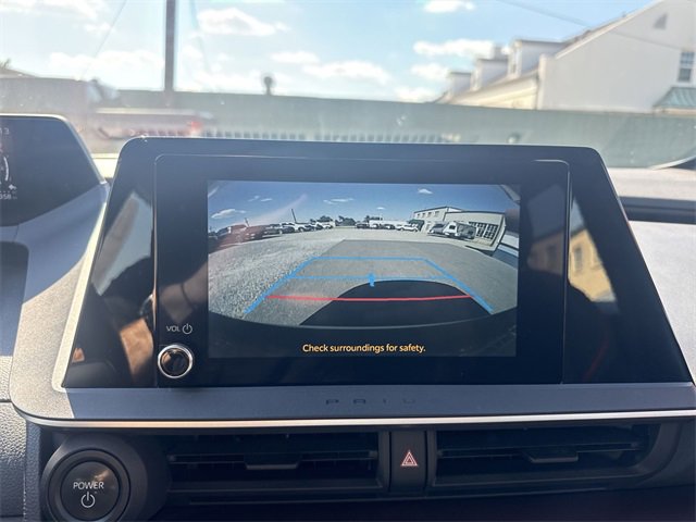 Used 2023 Toyota Prius Prime Premium image 17