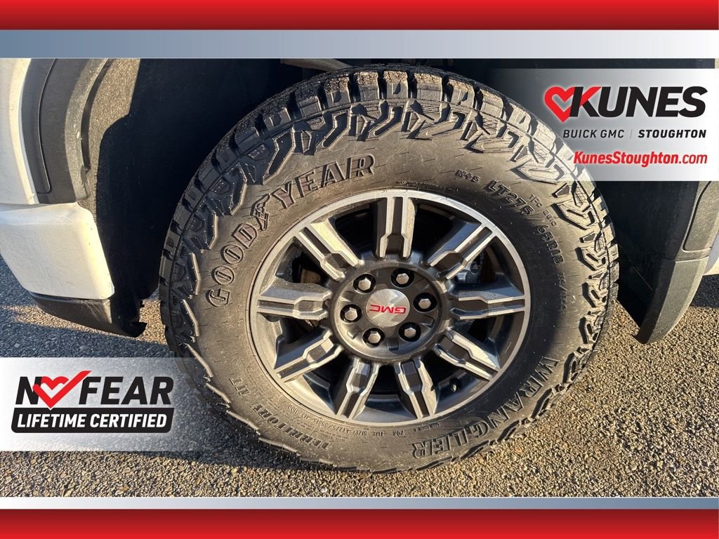 Used 2025 GMC Sierra 1500 AT4 image 16