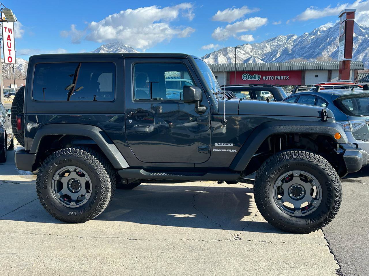 Used 2018 Jeep Wrangler Sport image 4