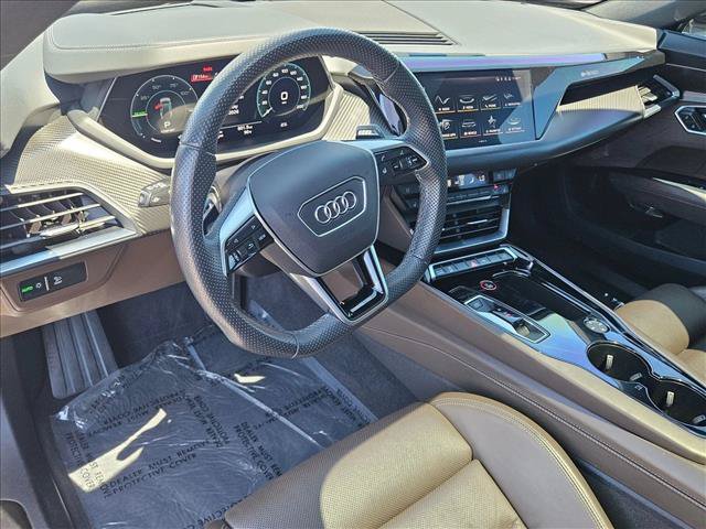 Used 2023 Audi e-tron GT Premium Plus w/ Performance Package AWD/4WD image 11