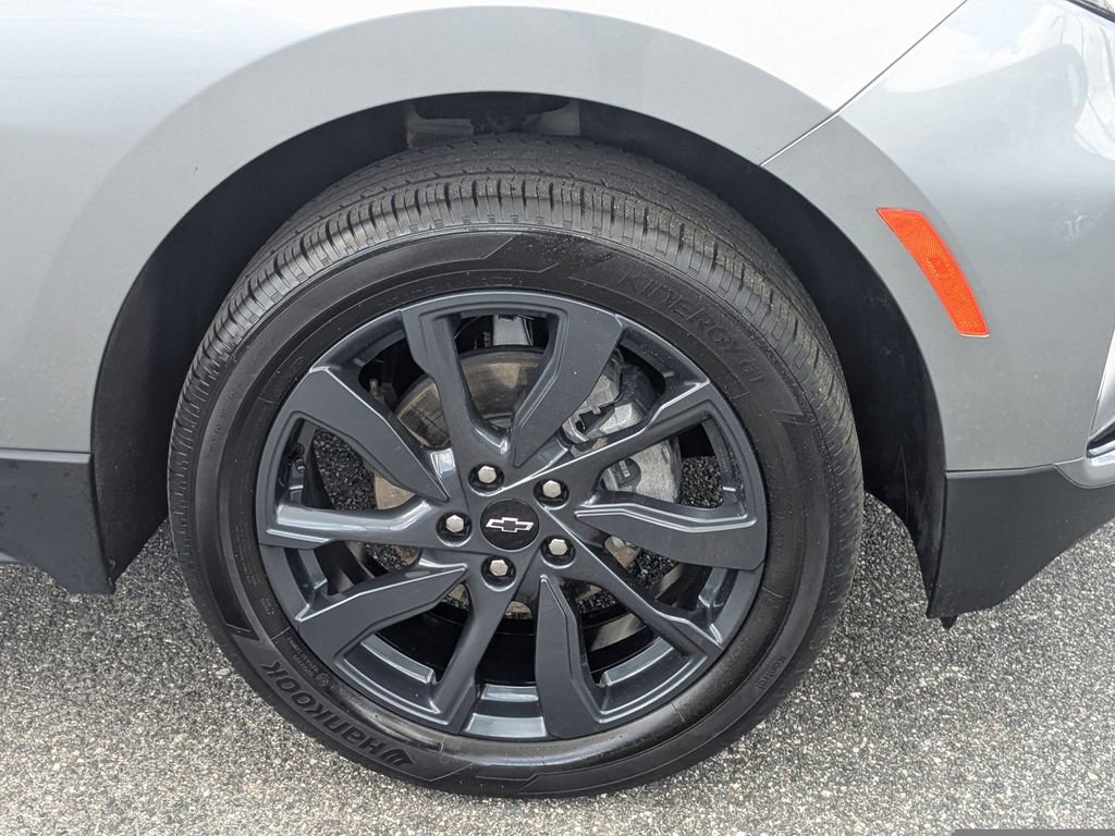 Certified 2024 Chevrolet Equinox RS w/ RS Leather Package image 10