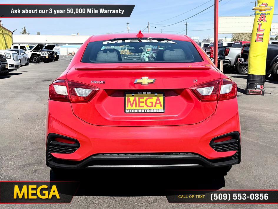 Used 2017 Chevrolet Cruze LT w/ RS Package FWD image 10