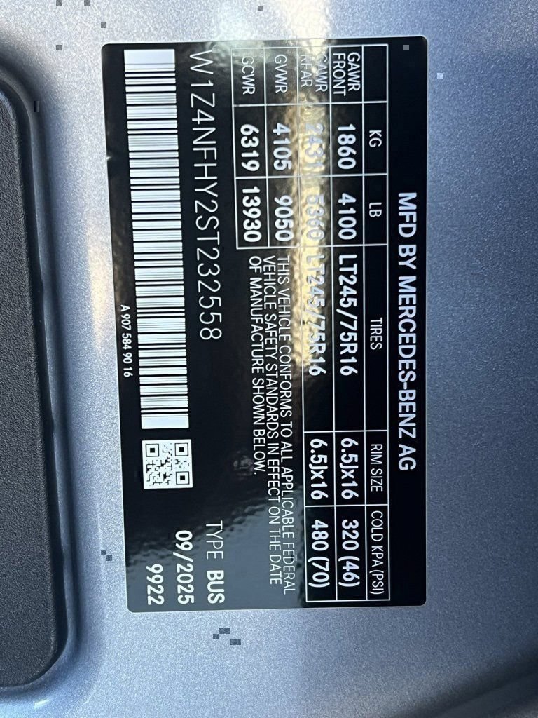 New 2025 Mercedes-Benz Sprinter 2500 image 10