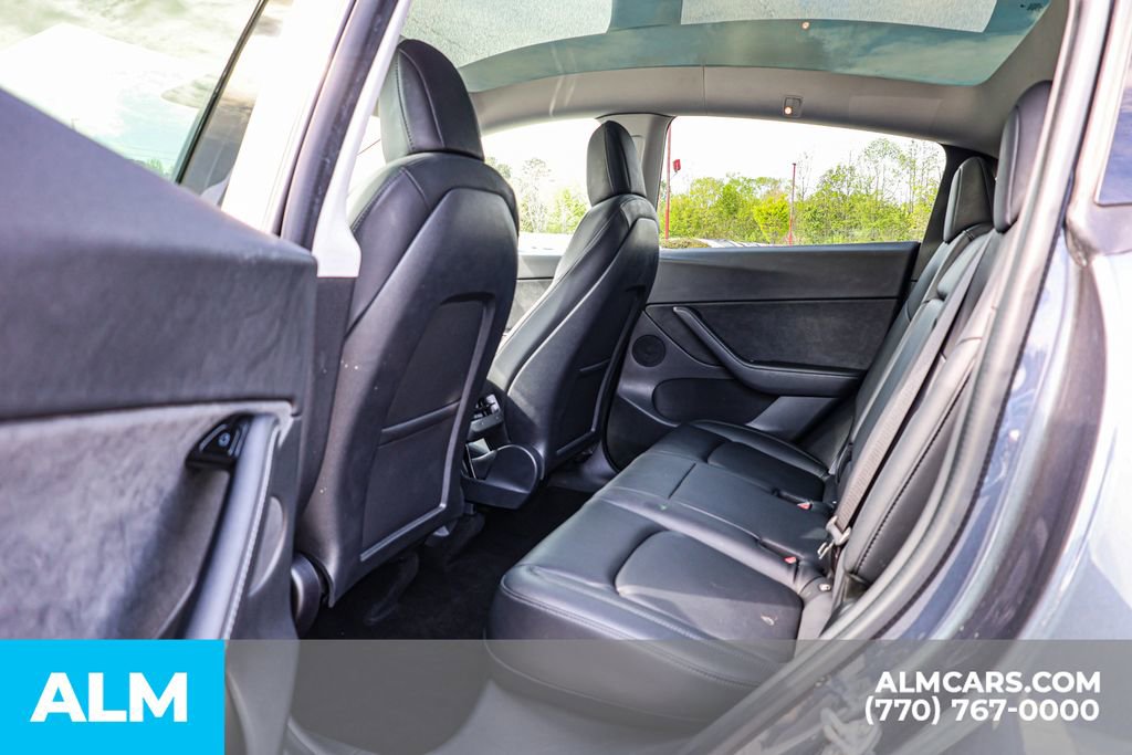 Used 2021 Tesla Model Y Long Range image 19