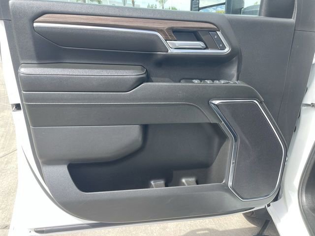 Used 2024 Chevrolet Silverado 2500 LT AWD/4WD image 21