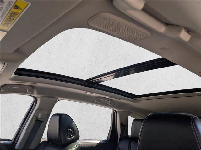 Certified 2025 Acura MDX w/ Technology Package FWD image 17