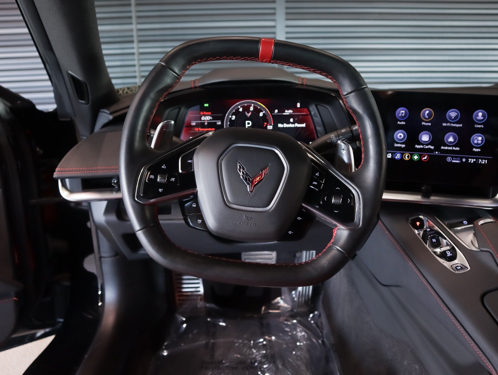 Used 2023 Chevrolet Corvette Stingray Coupe w/ Z51 Performance Package RWD image 13