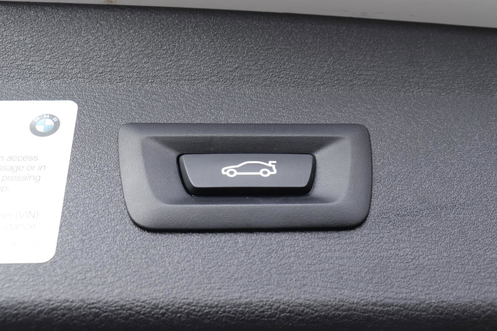 Used 2021 BMW X1 sDrive28i image 18