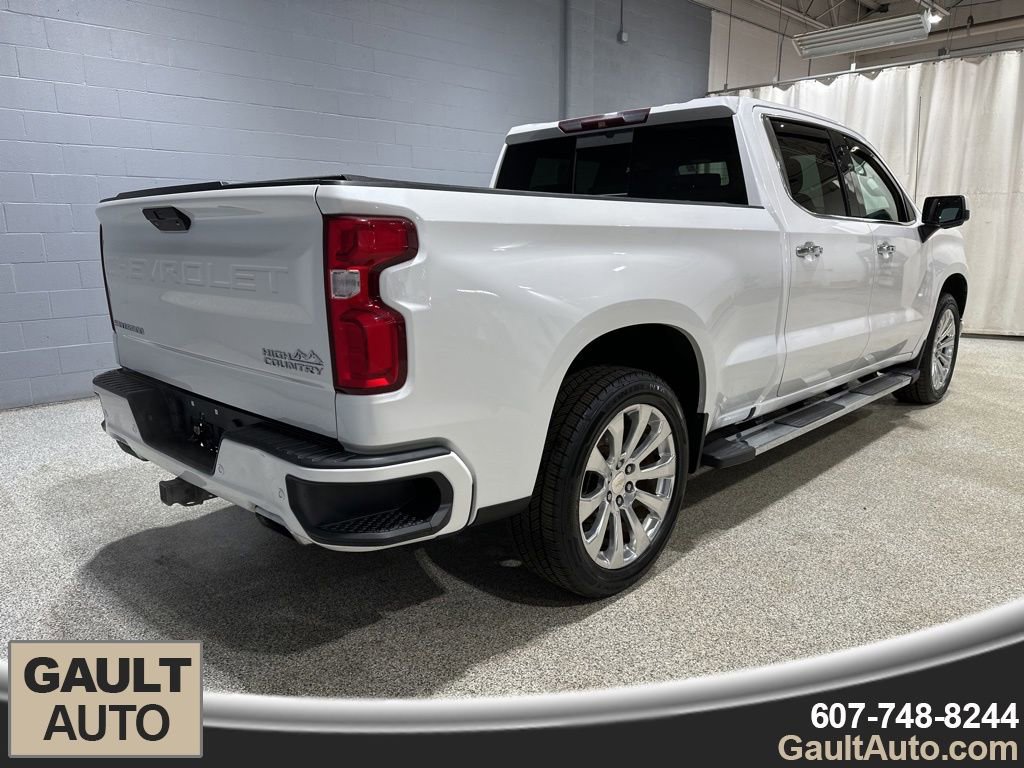 Used 2019 Chevrolet Silverado 1500 High Country w/ Technology Package image 3