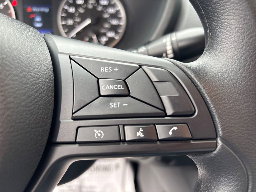 Used 2025 Nissan Sentra S image 27